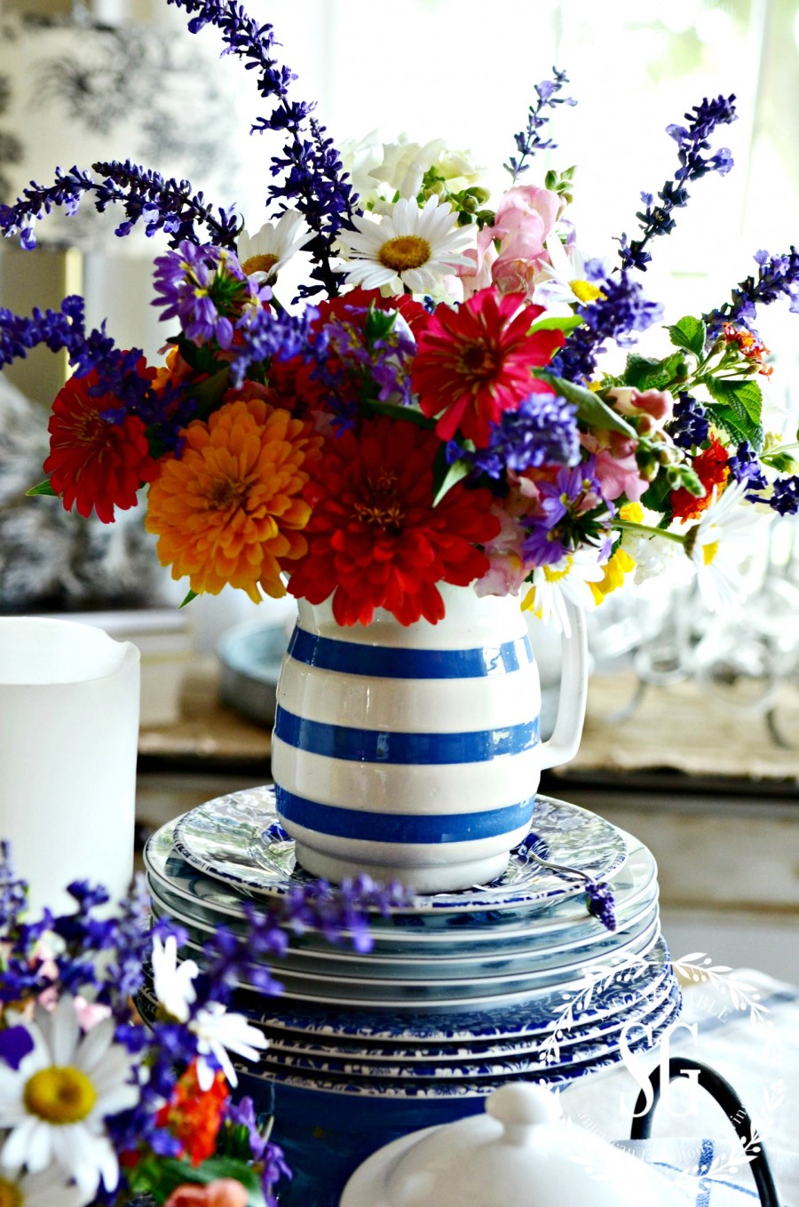 TIPS FOR EASY SUMMER TABLESCAPING - StoneGable
