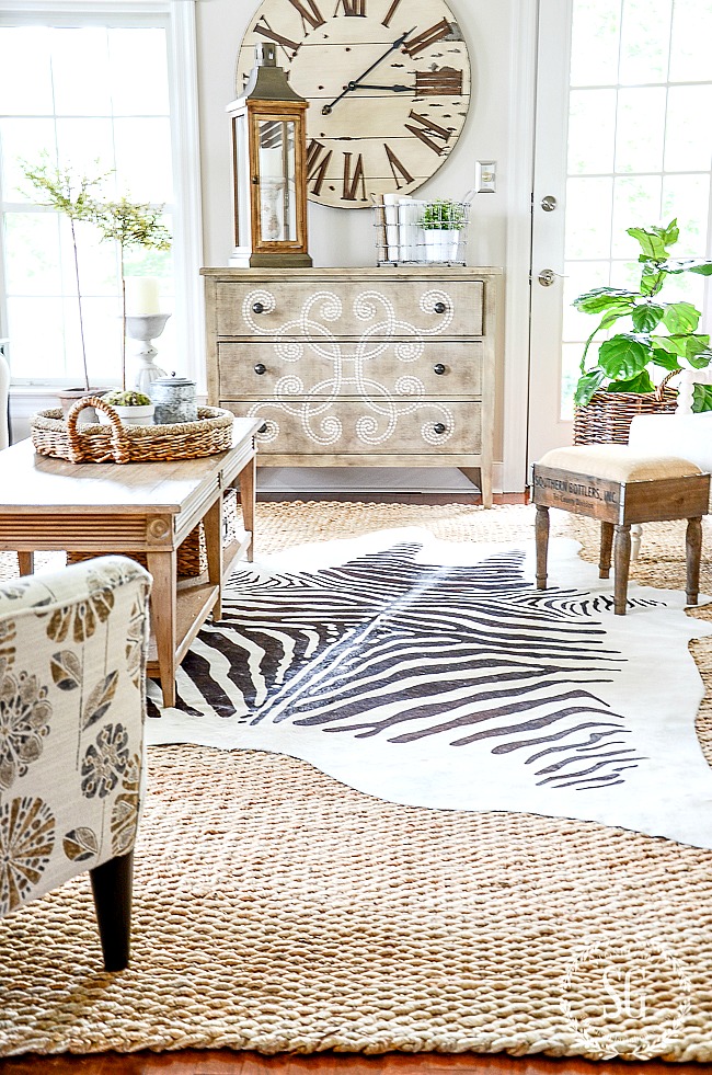 HOW TO LAYER RUGS LIKE A PRO - StoneGable