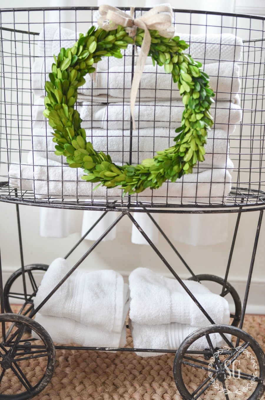 5 CREATIVE USES FOR A LAUNDRY BASKET ... practical and pretty!