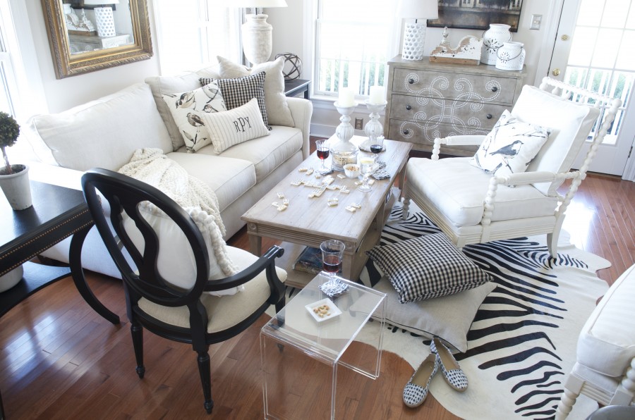5 WAYS TO USE YOUR FORMAL LIVING ROOM- Don't let your formal living room collect dust. USE it! Here are 5 ways to spend time in the prettiest room in your home!