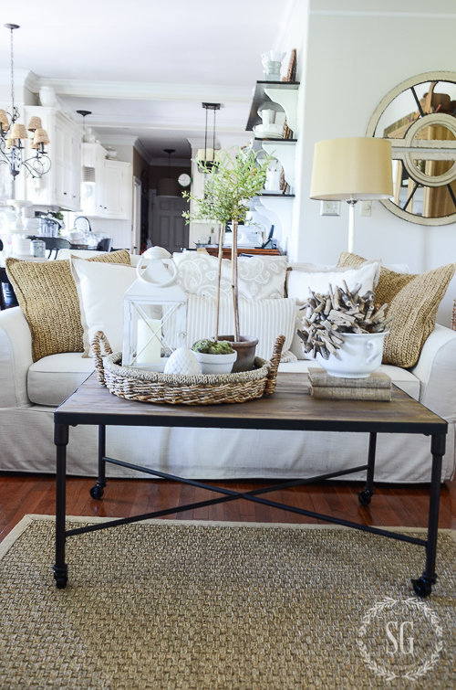 Beautifully Accessorize A Room, How To Accessorize A Small Living Room
