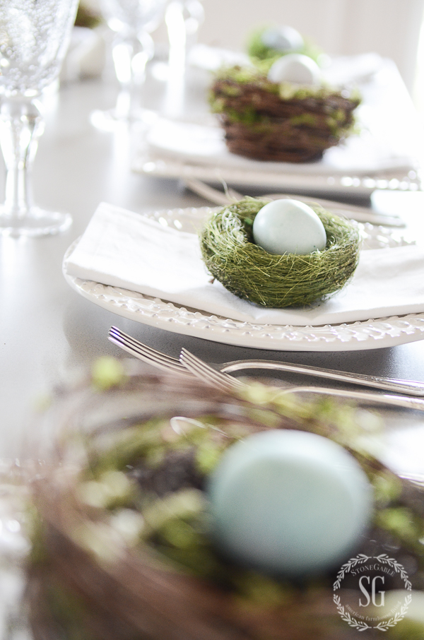 FABULOUS IDEAS FOR SETTING THE PERFECT EASTER TABLE EVER