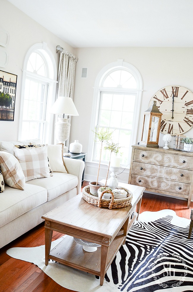 SUMMER HOME TOUR- Come on in and take a peek at StoneGable dressed up an laid back for summer!