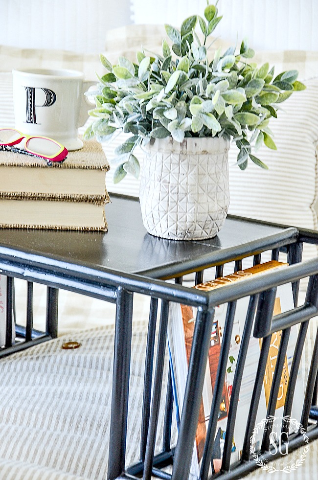 5 REASONS TO LOVE BED TRAYS- Versatile, functional, beautiful bed trays! Why you need one