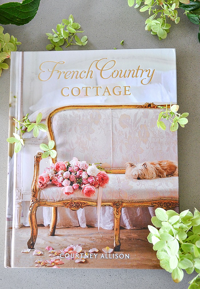 BEAUTIFUL FRENCH COUNTRY COTTAGE