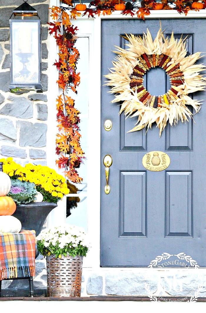 A WELCOMING FALL FRONT PORCH