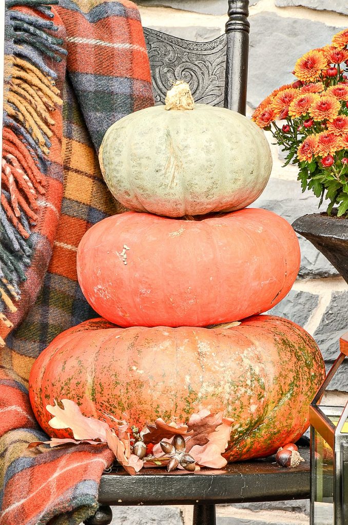 OUTDOOR FALL DECORATING IDEAS