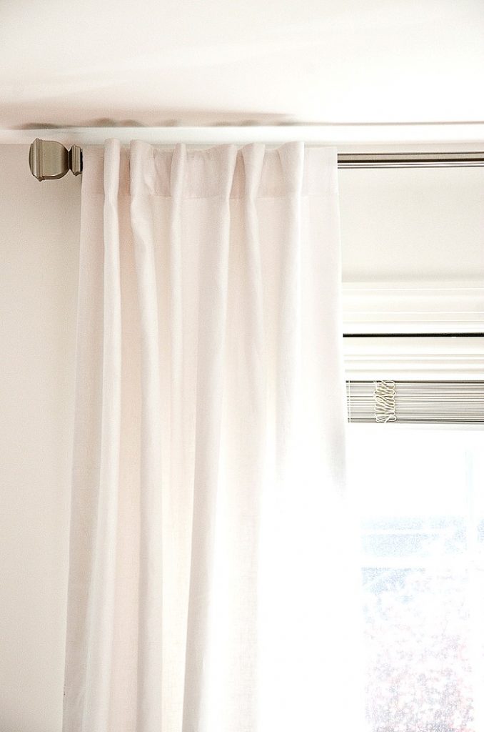 pleats at the top of a curtain