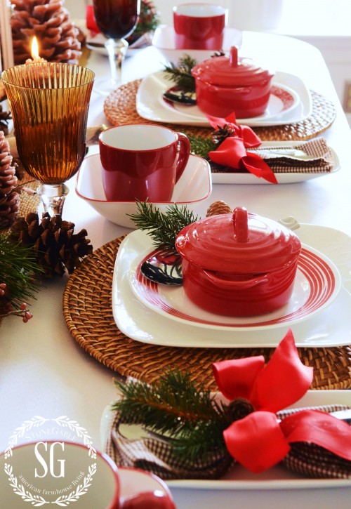 red and white woodland Christmas table