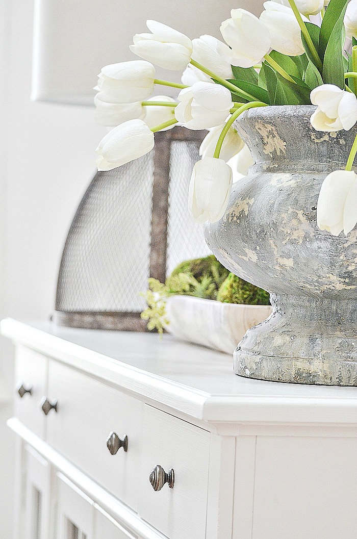 HOUSE TOUR AND SPRING DECORATING IDEAS