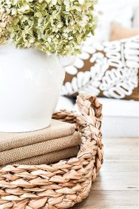 FALL COFFEE TABLE DECOR WITH A TRAY - StoneGable