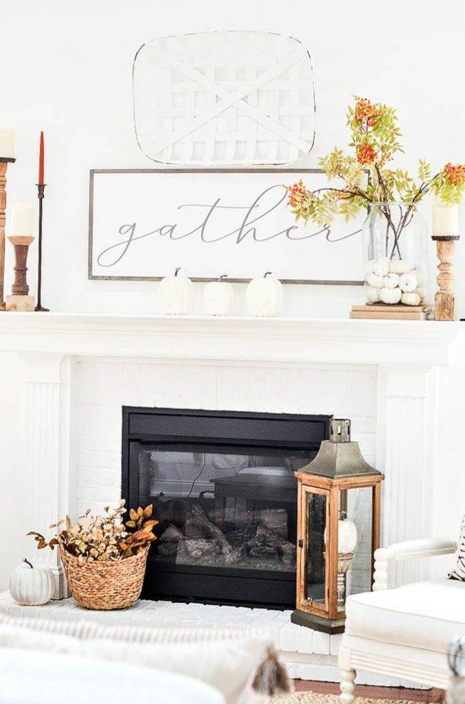 FALL DECORATED MANTEL
