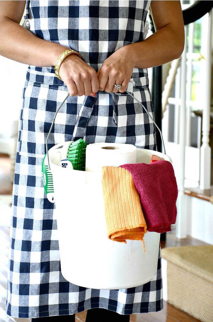 CLEAN YOUR HOME IN 30 MINUTES A DAY
