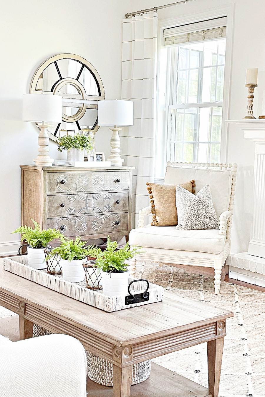 Accent Decorations Every Home Needs