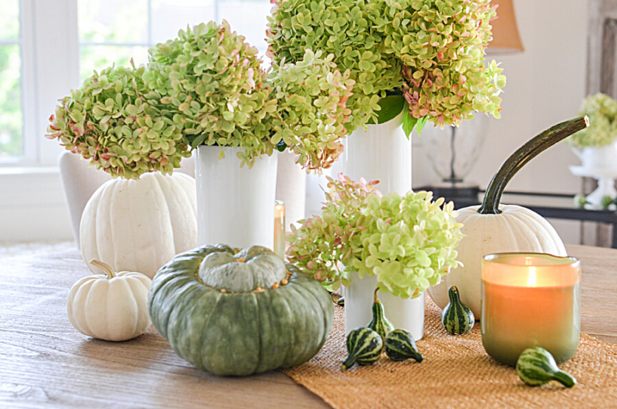 FALL DECORATED TABLE