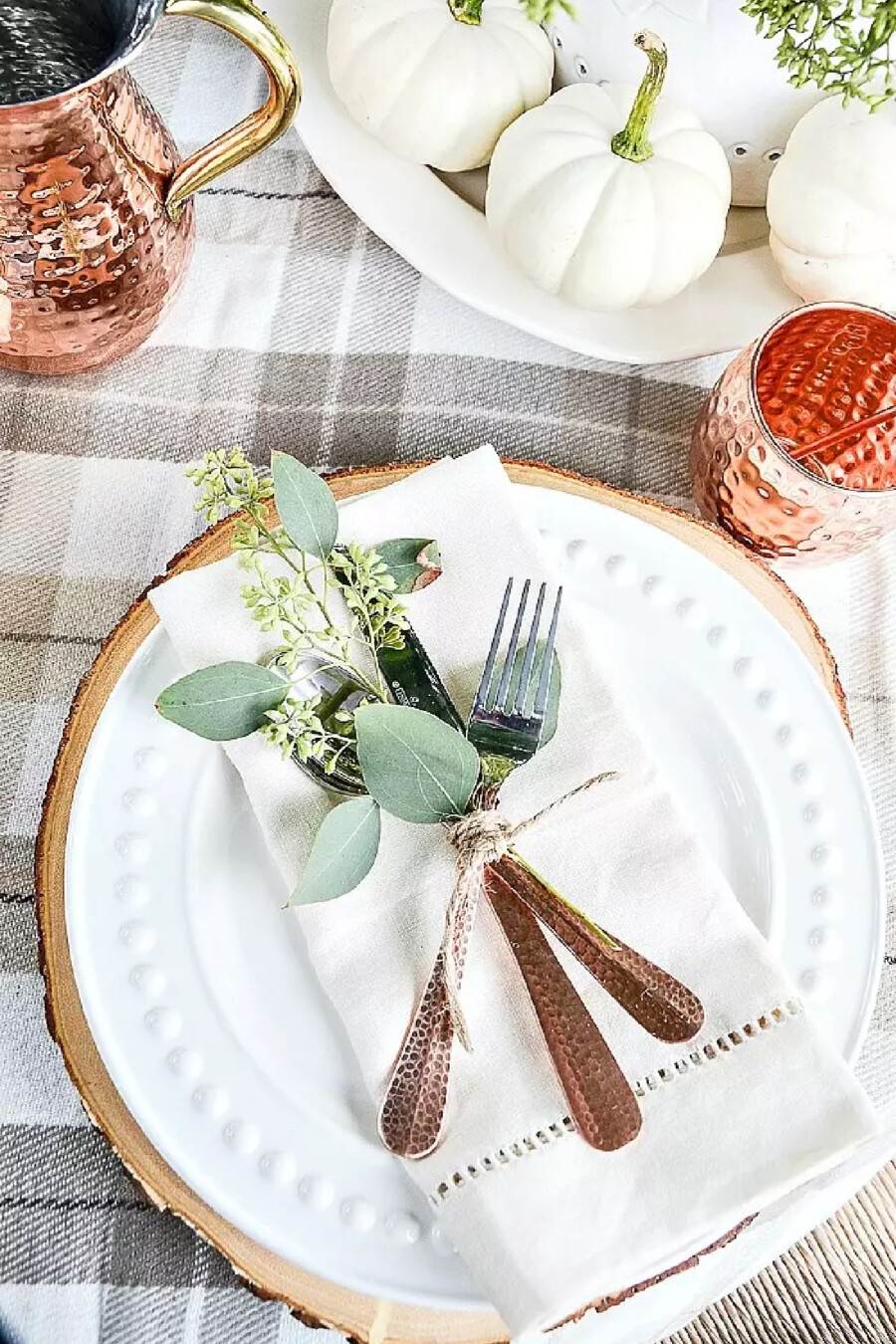 FALL TABLESCAPE AND IDEAS FOR ENTERTAINING