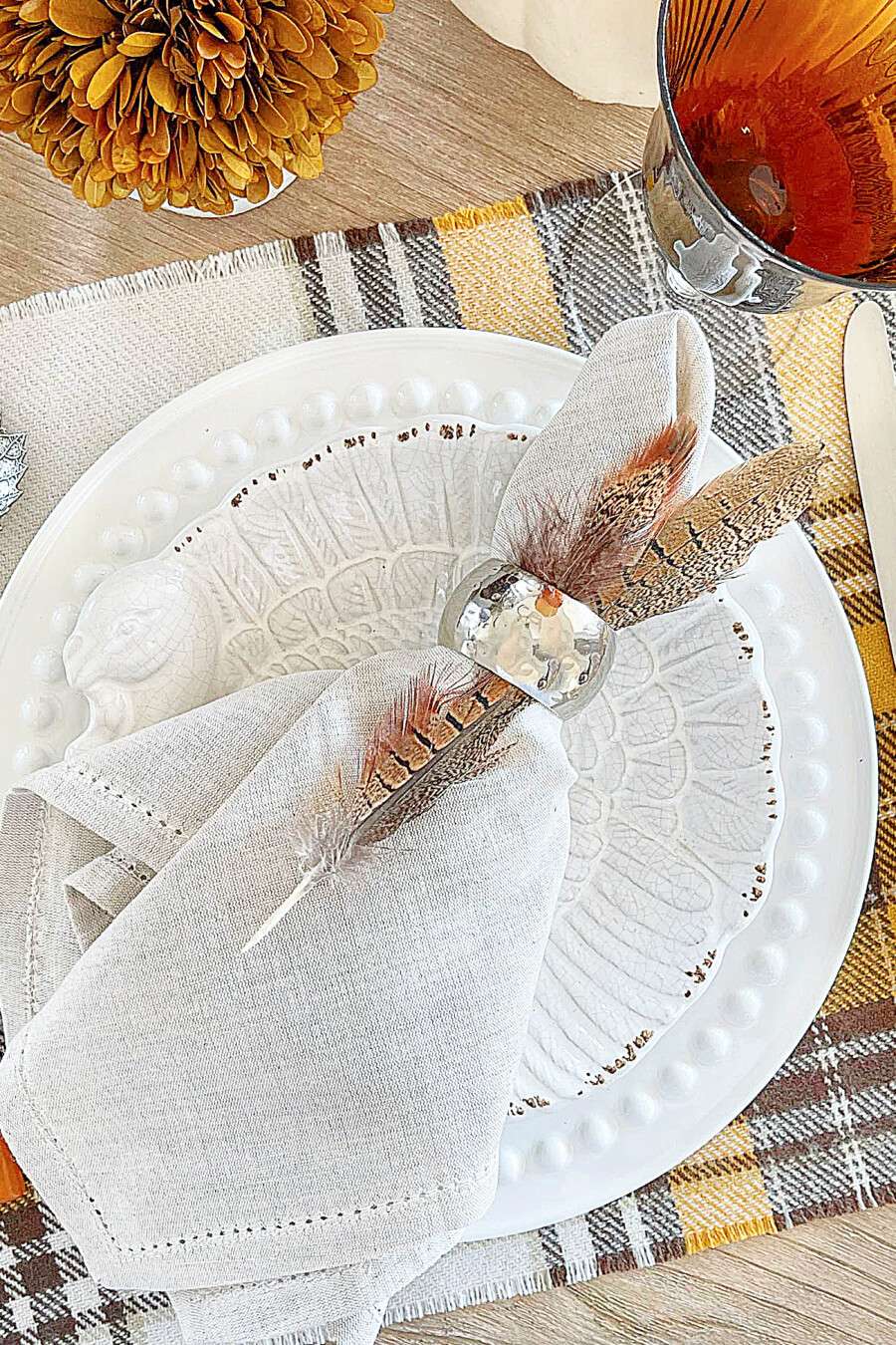 SO EASY THANKSGIVING PLACEMAT FROM A THROW