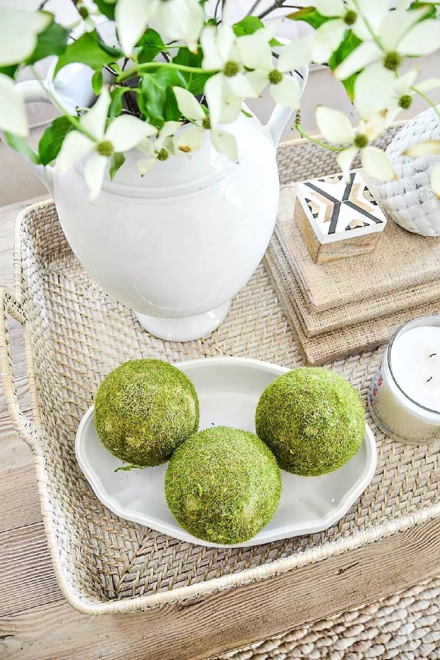 HOW TO STYLE THE PRETTIEST COFFEE TABLE - StoneGable