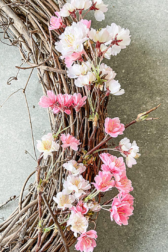 CHERRY BLOSSOMS ON A WREATH