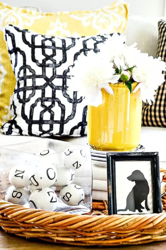 COLOR IN DECORATING- black and yellow decor