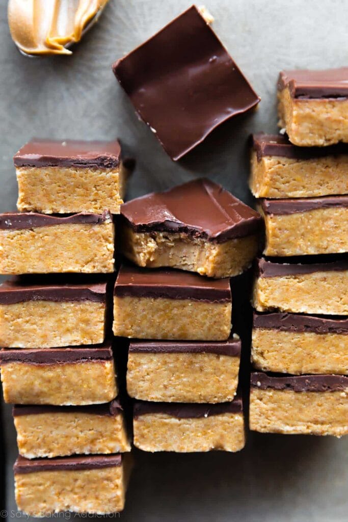 CHRISTMAS BRUNCH RECIPES- chocolate peanut butter bars