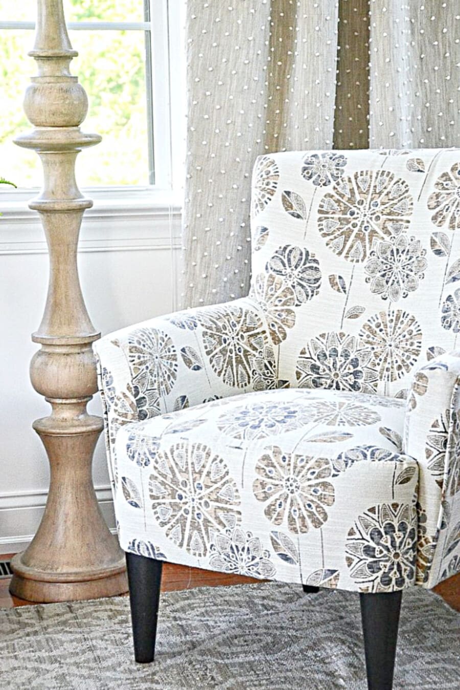 how to choose the best accent chair - stonegable