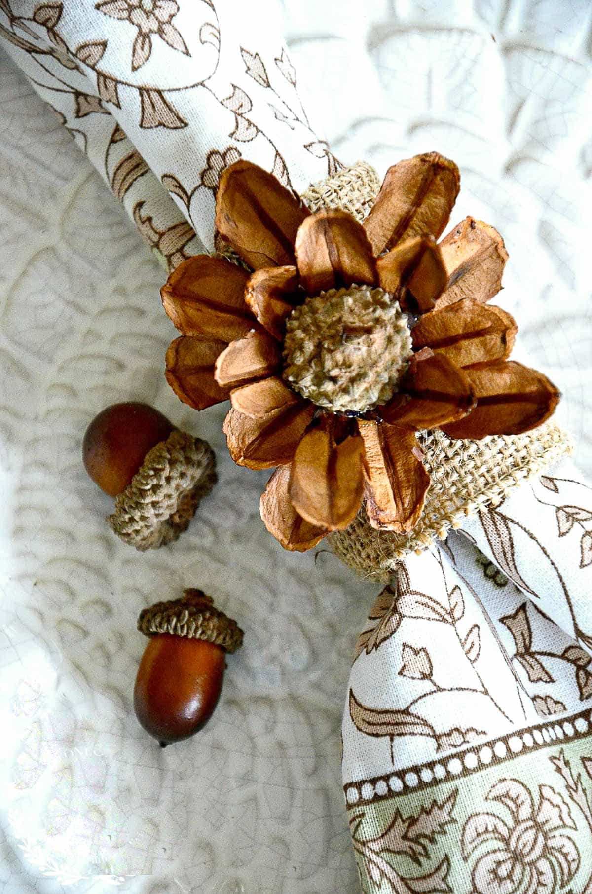 Pinecone And Acorn Flower Fall/Thanksgiving Napkin Ring DIY